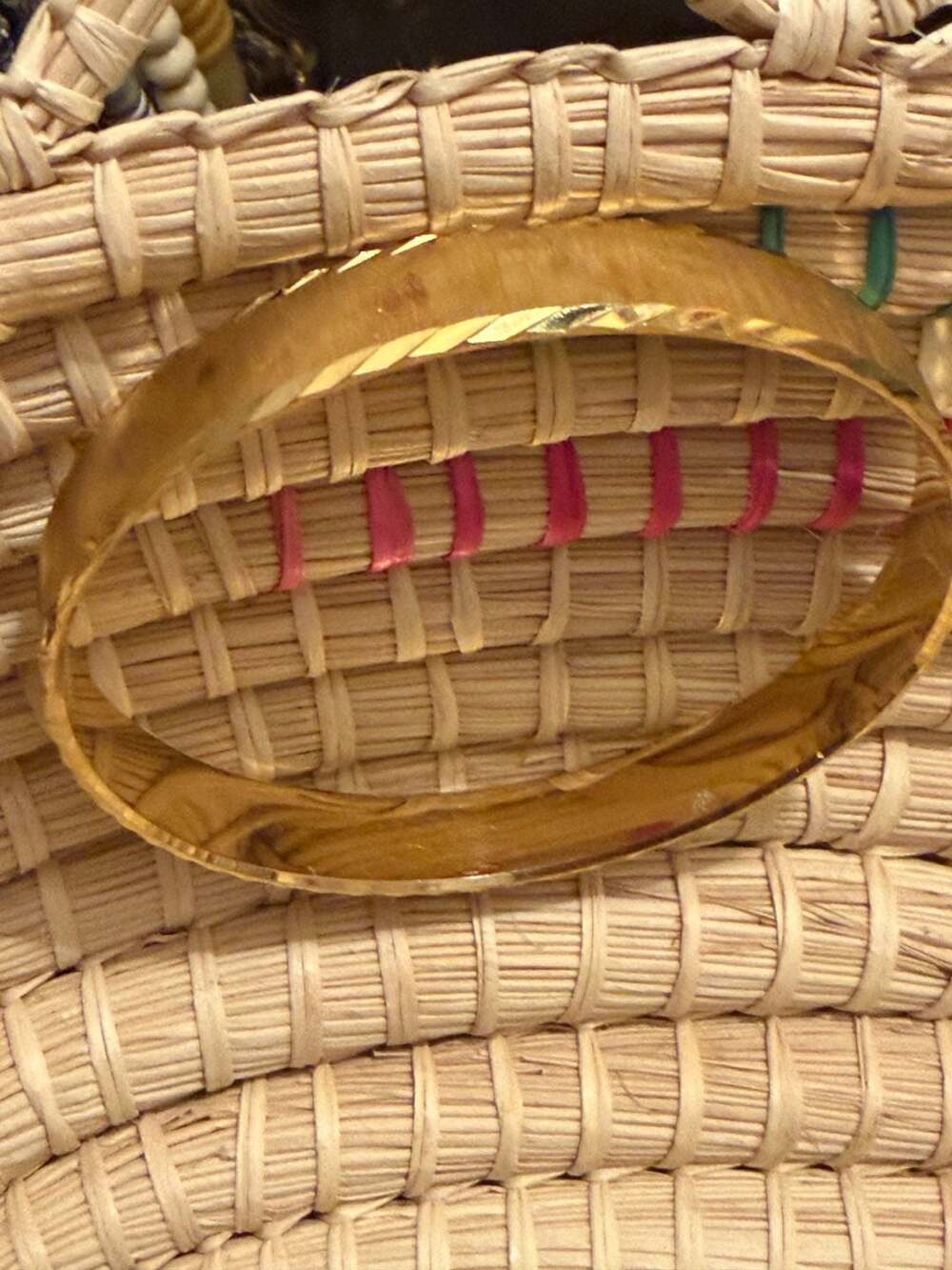 Vintage Trifari Gold Tone Bangle Bracelet with Diamond Cut Edges Size M